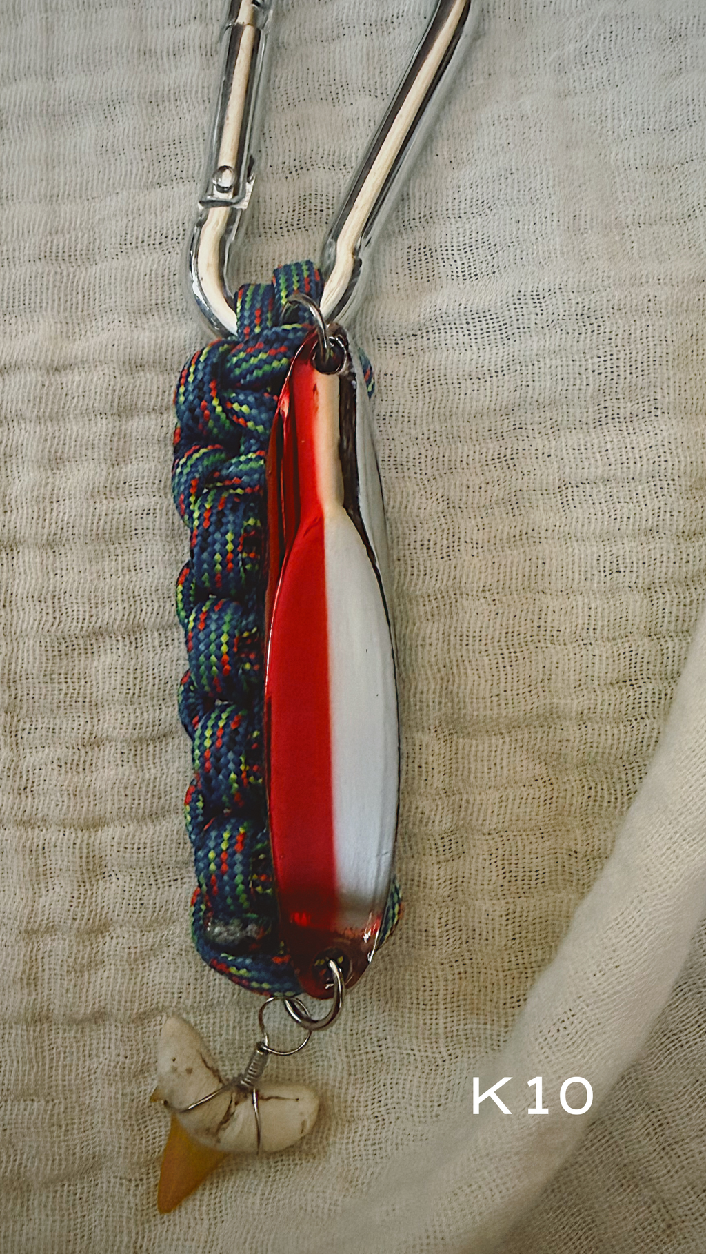 Fishing Lure Keychain - Paracord