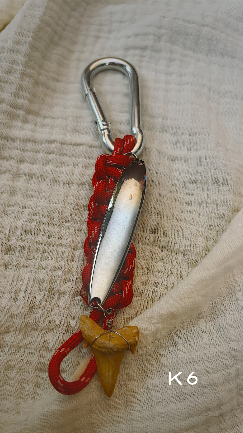 Fishing Lure Keychain - Paracord