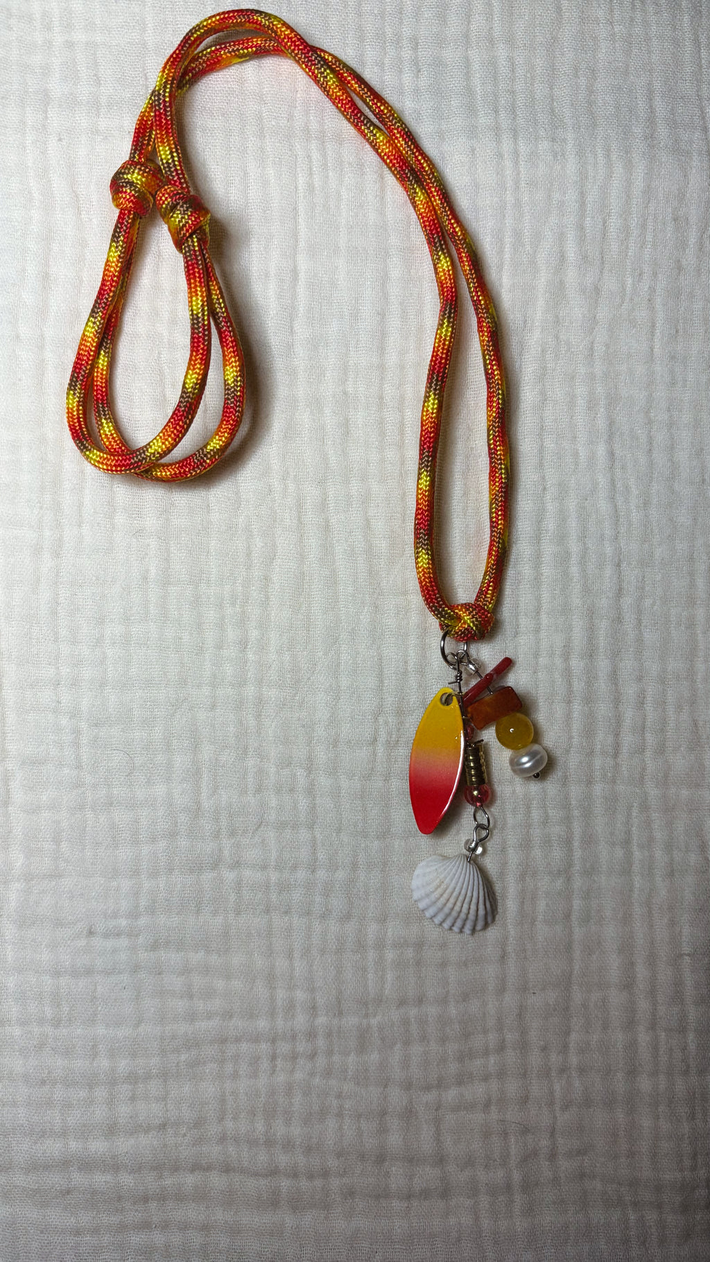 Bayline - Paracord Fishing Lure Necklace