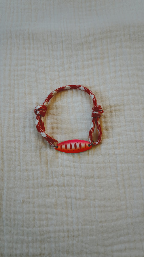 Bayrunner - Paracord Fishing Lure Bracelet