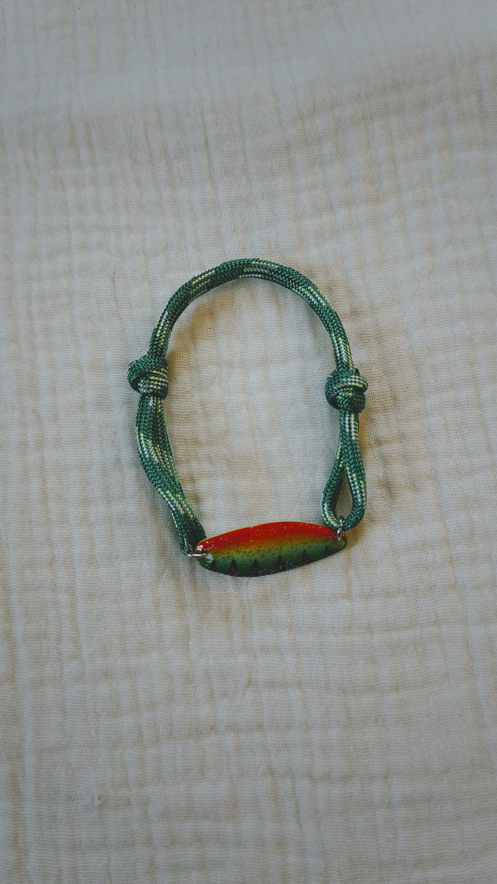 Castmaster - Paracord Fishing Lure Bracelet