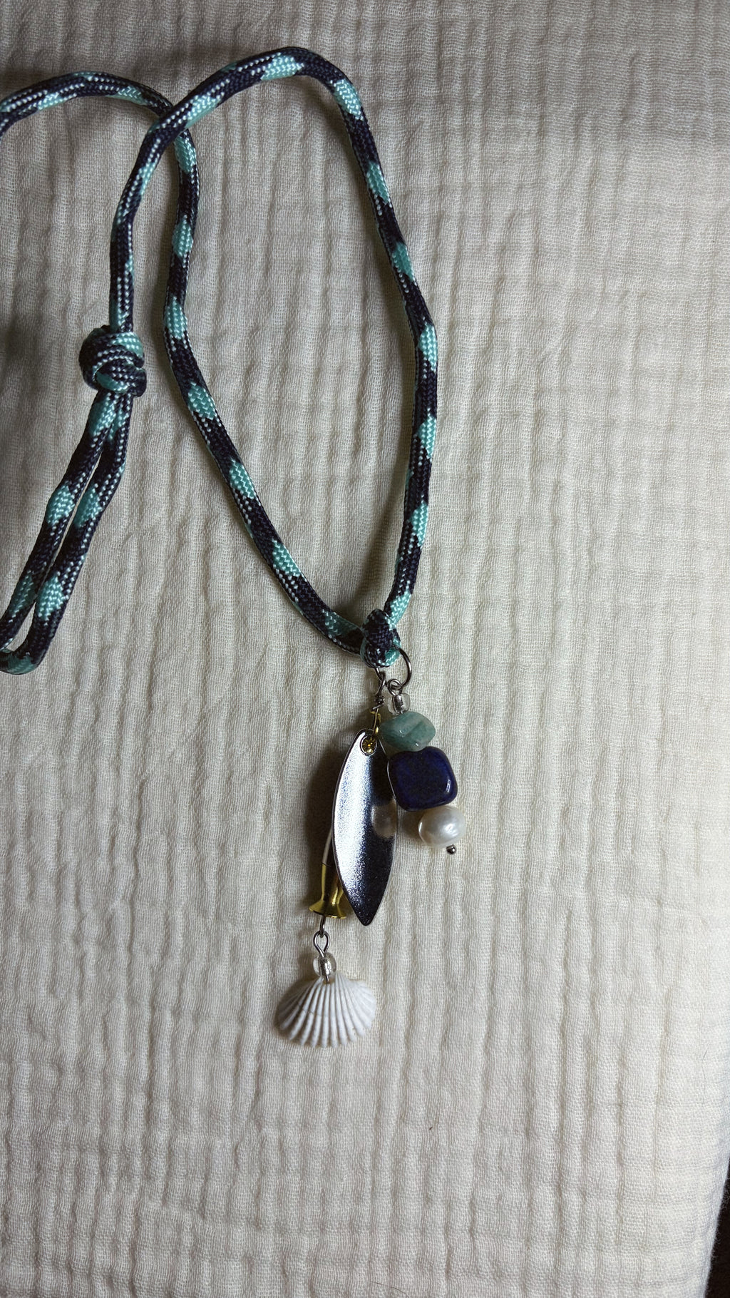 Moonline - Paracord Fishing Lure Necklace