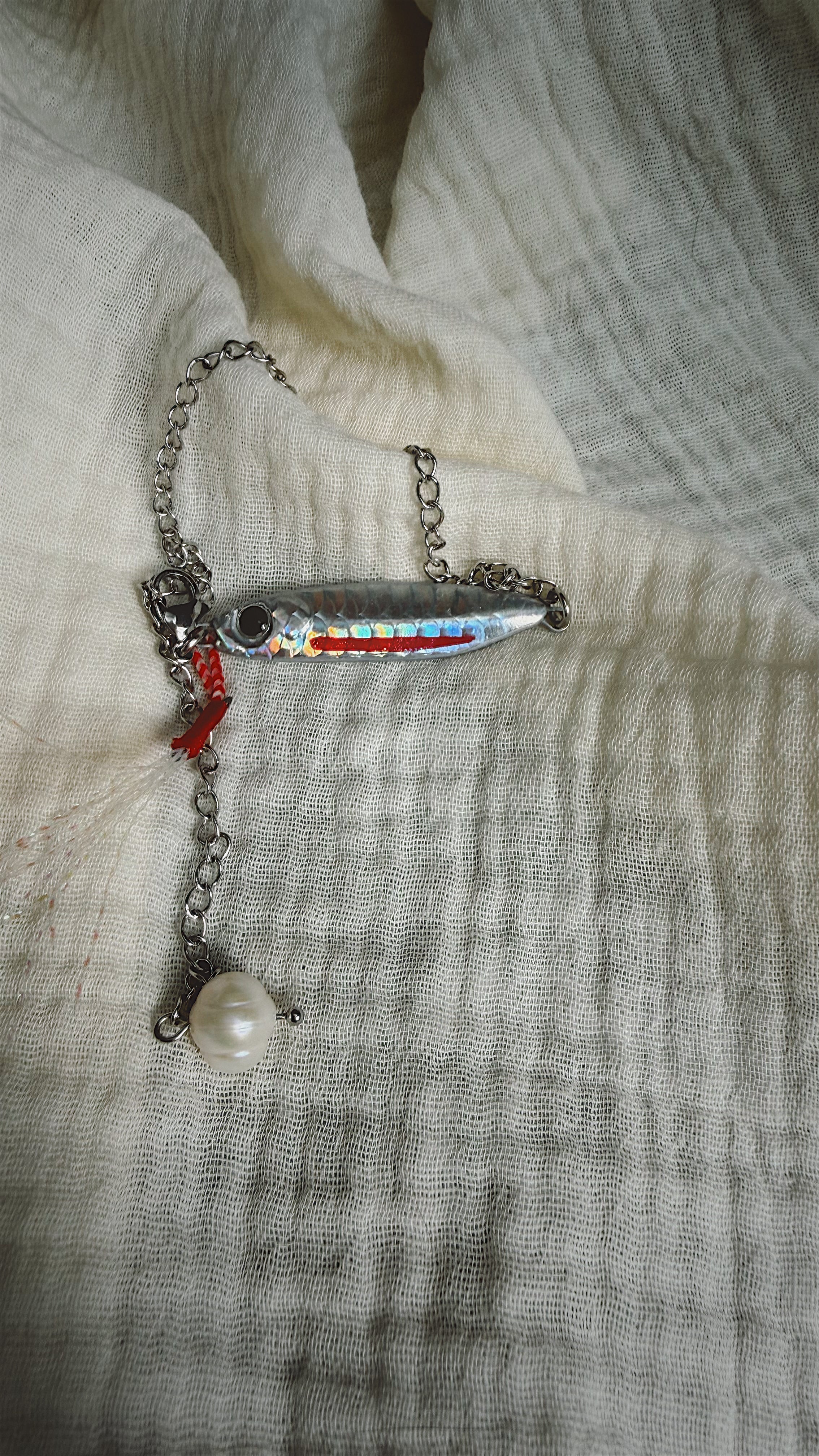 Fishing Lure Anklet - Stainless Steel - Silver Red Stripe