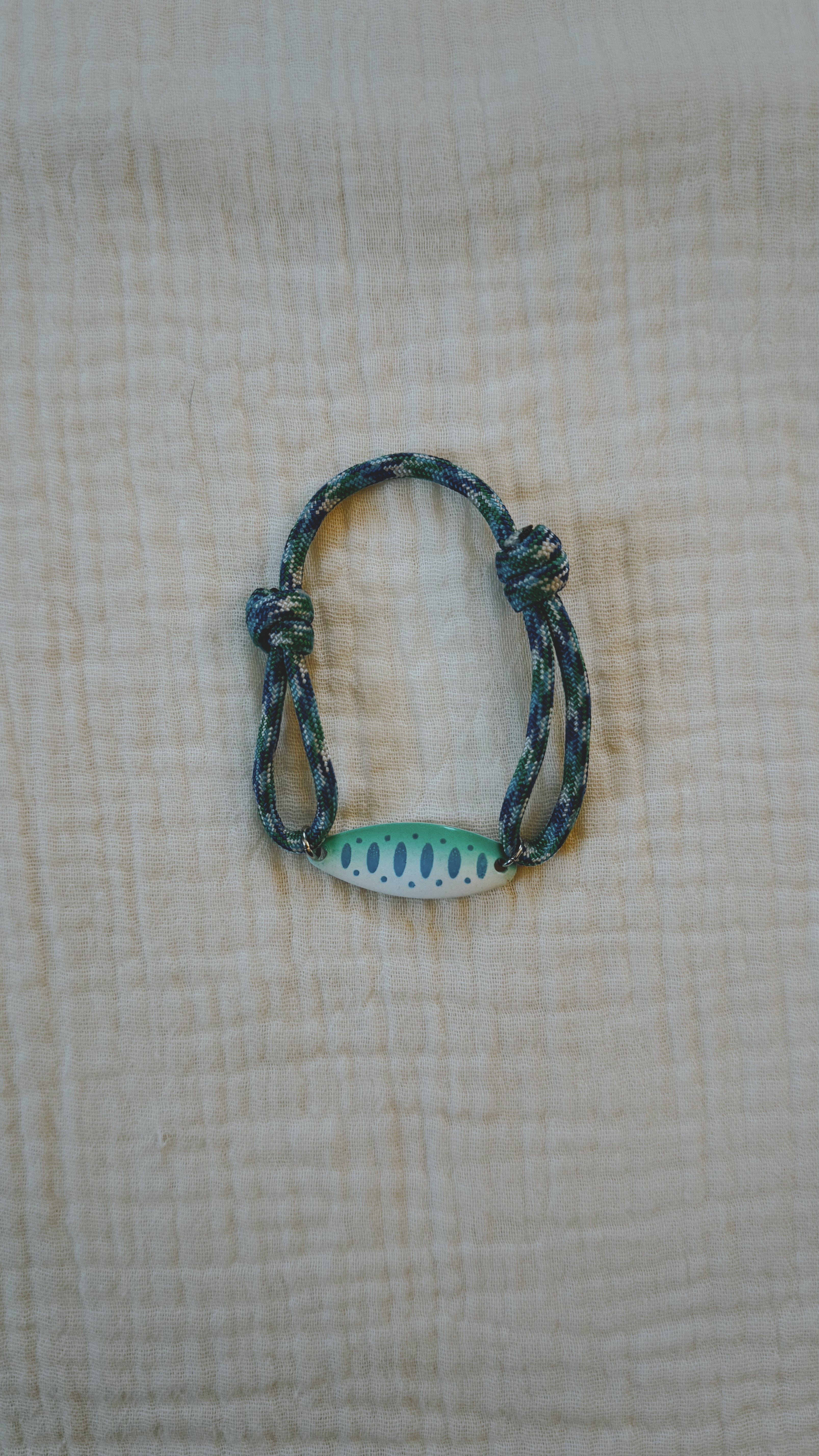 Keeper - Paracord Fishing Lure Bracelet