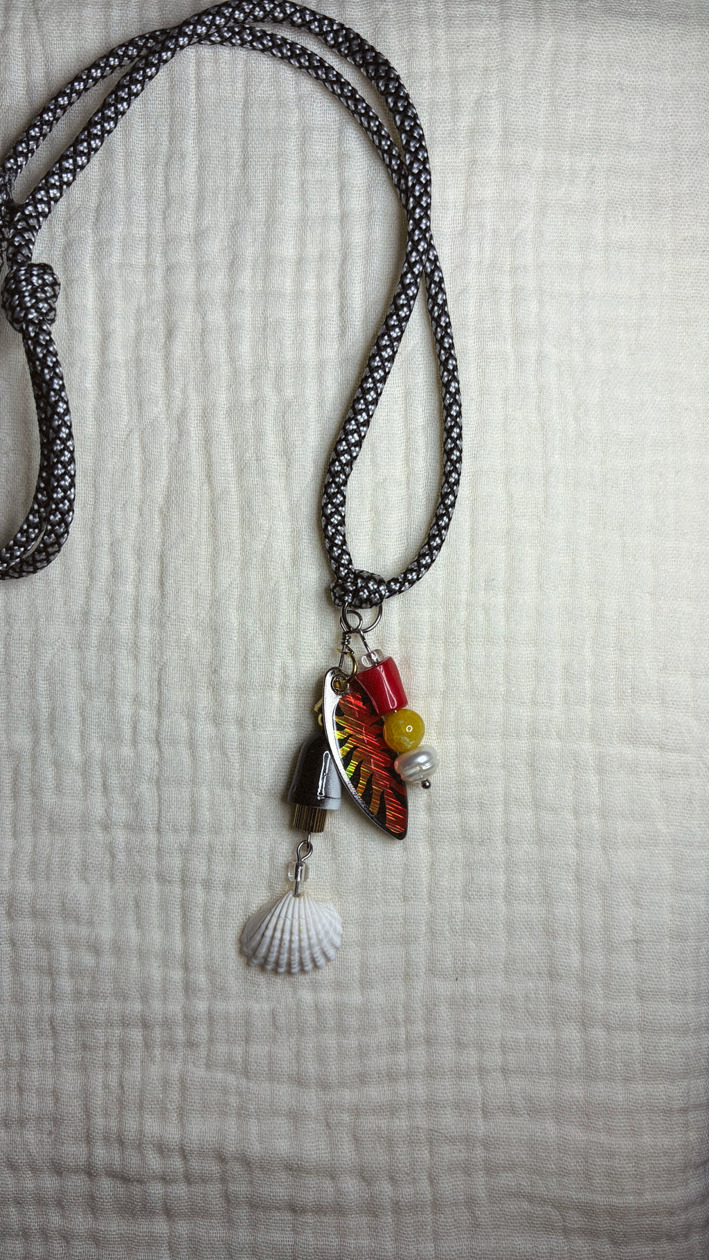 Kelpline - Paracord Fishing Lure Necklace