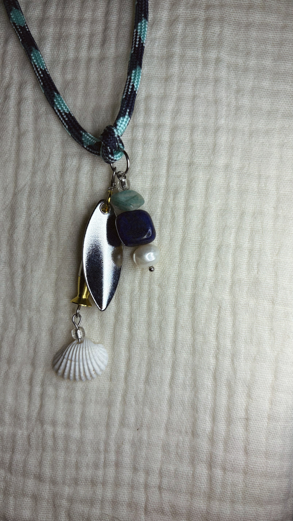 Moonline - Paracord Fishing Lure Necklace