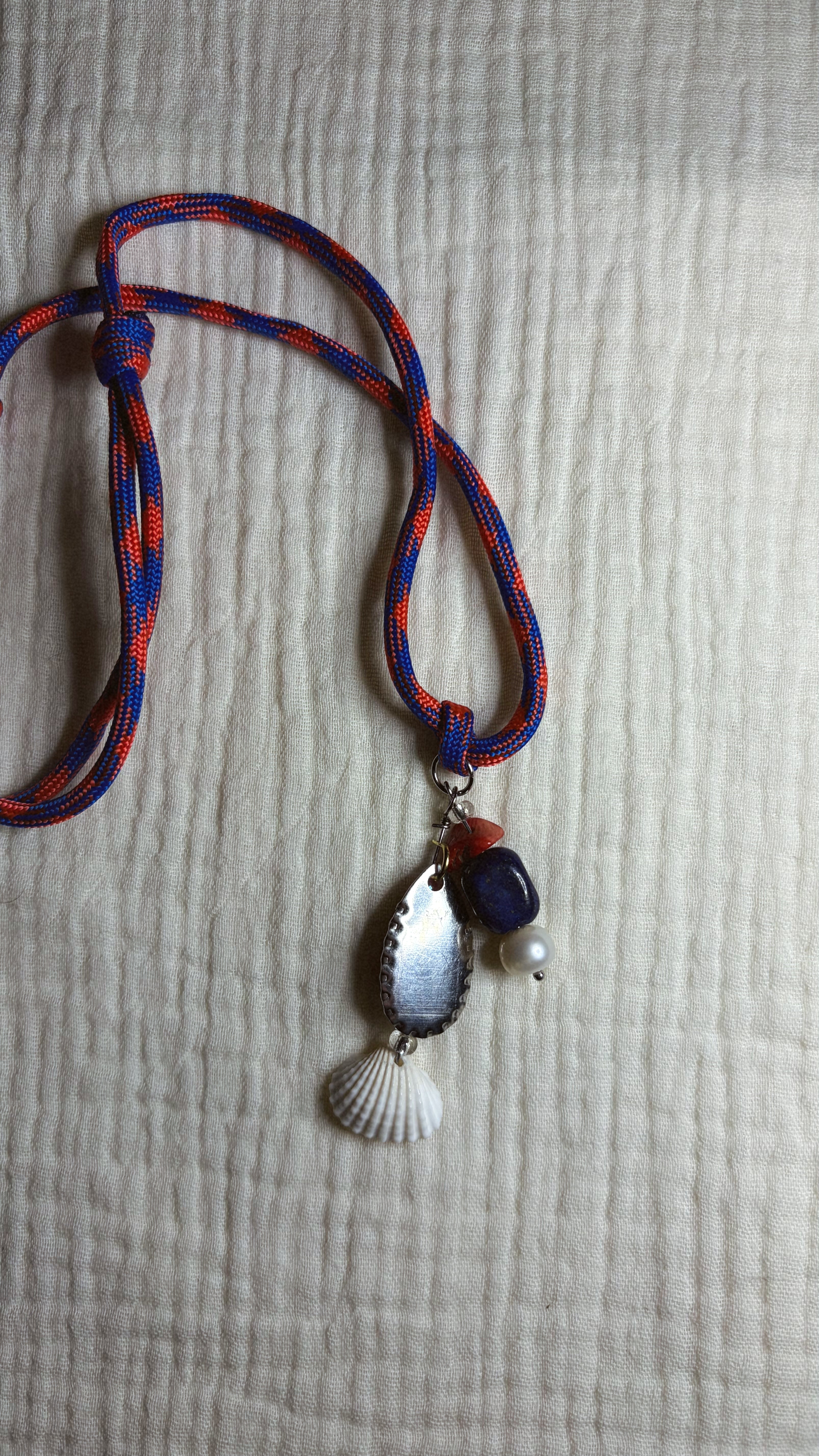 Offsound - Paracord Fishing Lure Necklace