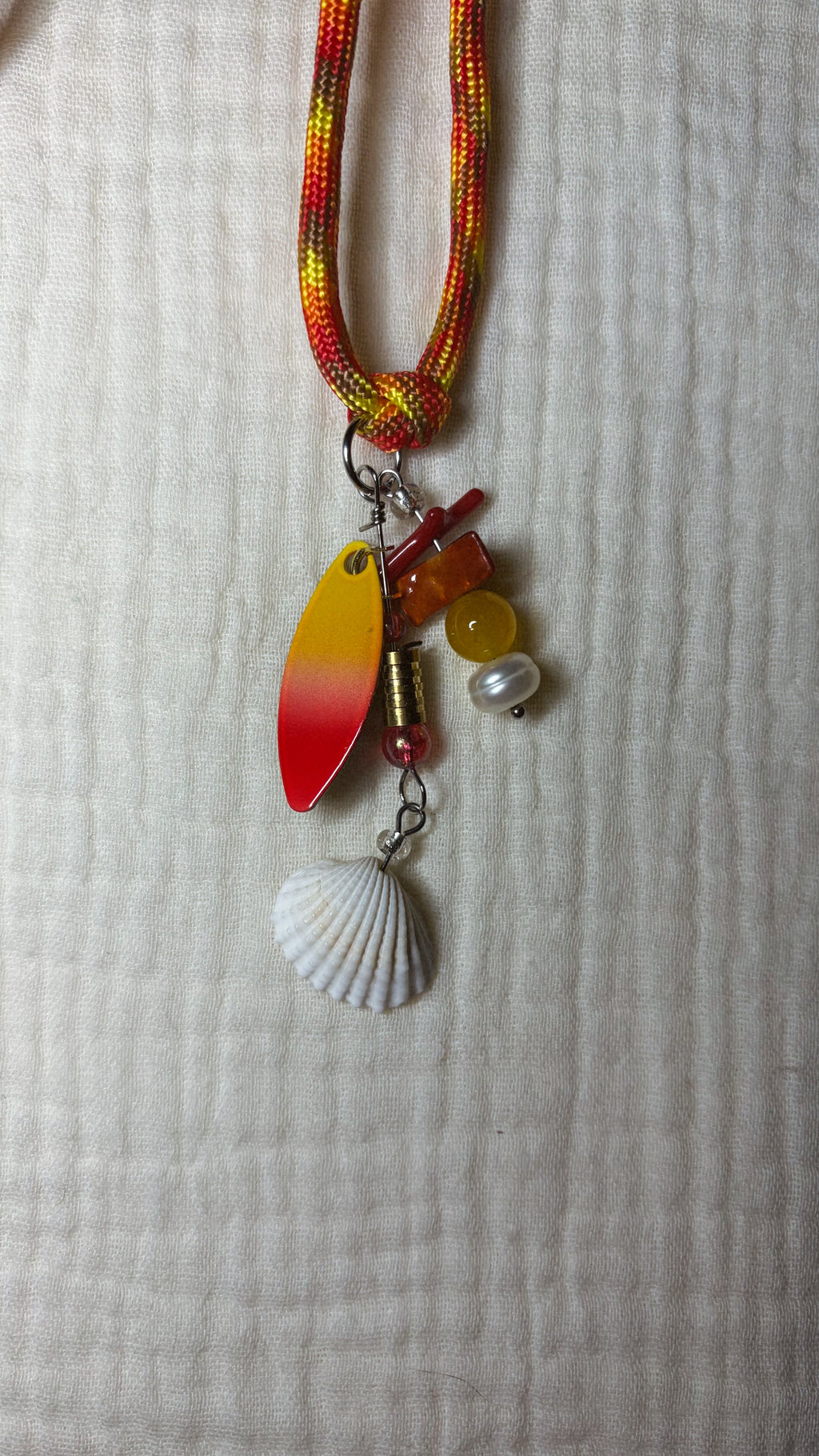Bayline - Paracord Fishing Lure Necklace