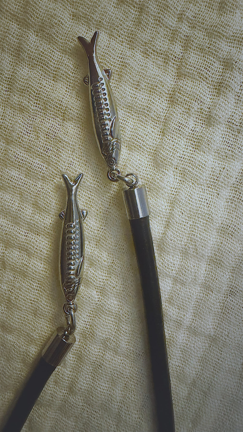 Chrome Scallop Shell Leather Bolo Necklace